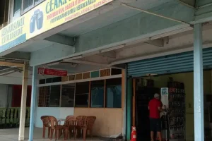 kedai kunci di Kampung Kilim, Malaysia